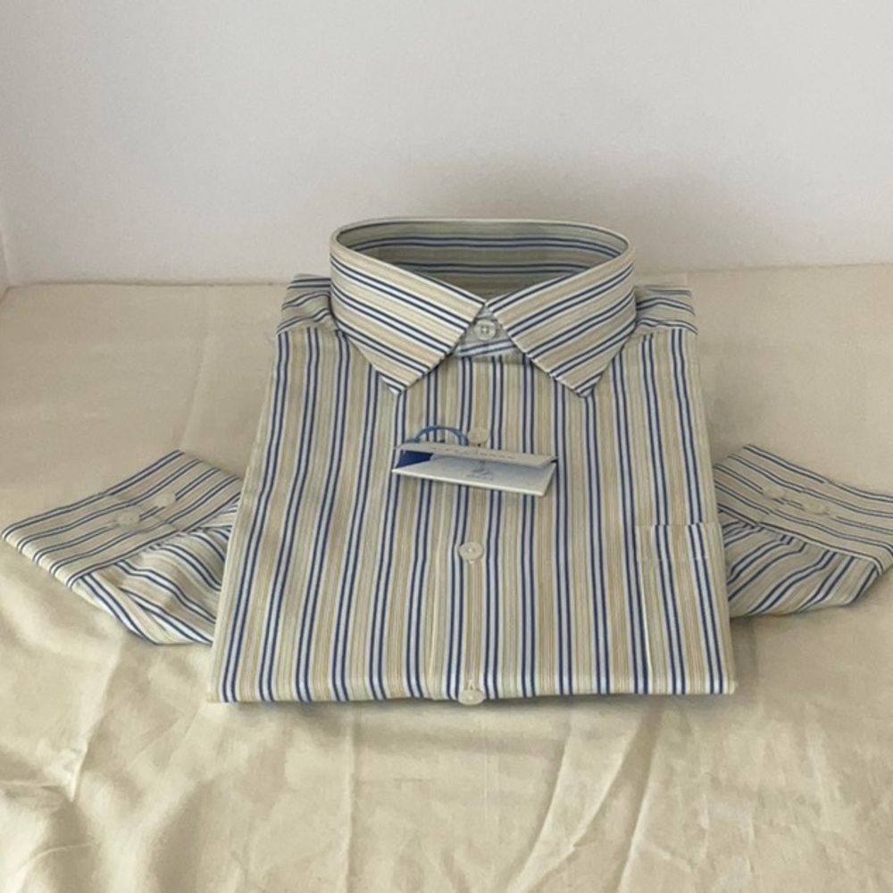 NEW 	Long sleeve button-down shirt.  Alex Cannon, Rowayton, CT